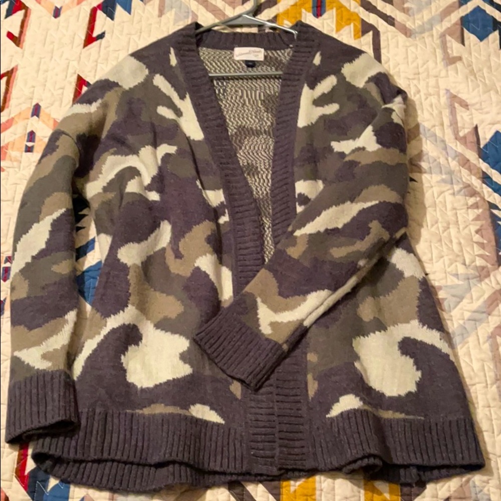 Universal Thread Camo Cardigan
